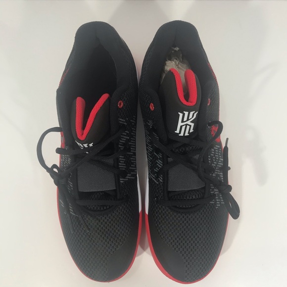 Nike Kyrie Flytrap II - Picture 3 of 7